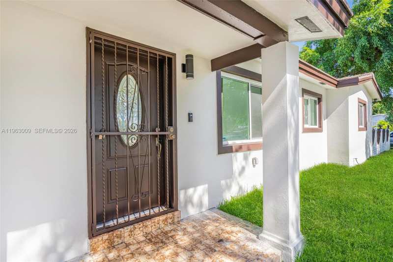 2901 SW 92nd Ave # 0, Miami FL 33165