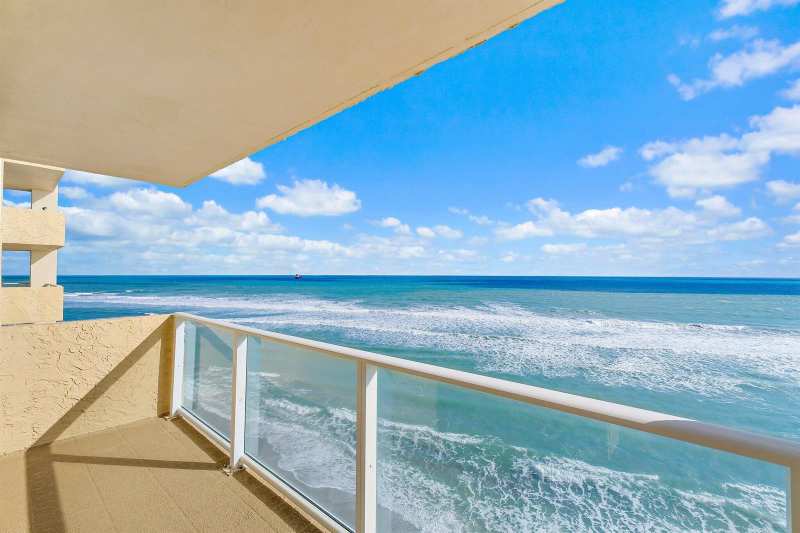 5440 N Ocean Drive # 907, Singer Island FL 33404