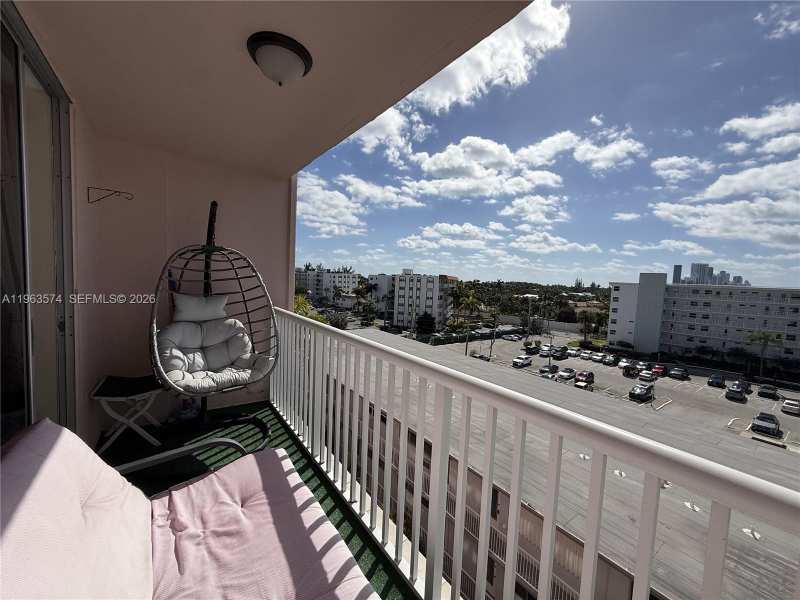3161 S Ocean Dr # 608, Hallandale Beach FL 33009