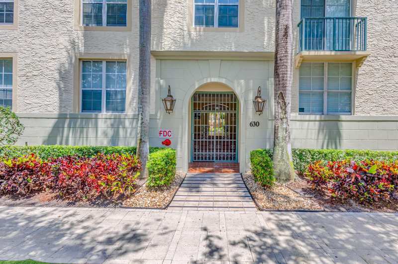 630 S Sapodilla Avenue # 112, West Palm Beach FL 33401