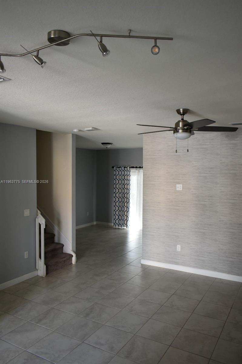 3392 SE 1st St, Homestead FL 33033