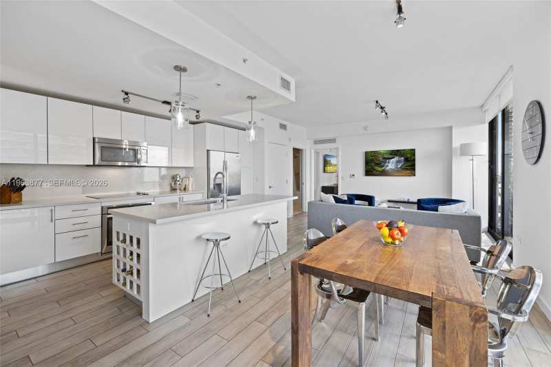 999 SW 1st Ave # 2303, Miami FL 33130