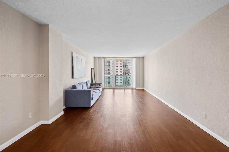 19380 Collins Ave # 1107, Sunny Isles Beach FL 33160