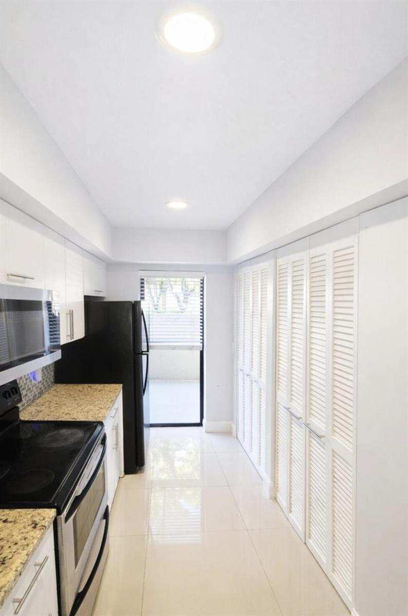 11596 NW 45th Street # 4, Coral Springs FL 33065