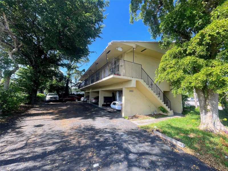 2800 W Sunrise Boulevard, Fort Lauderdale FL 33311