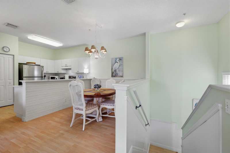 114 Lighthouse Cir, J, Tequesta FL 33469