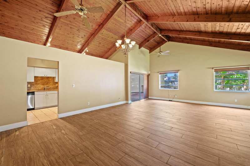 2229 Nova Village Drive, Davie FL 33317