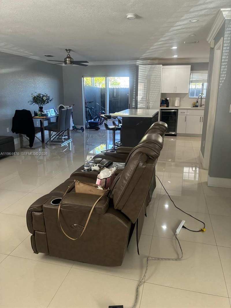 9425 NW 114th Ln # 3, Hialeah Gardens FL 33018