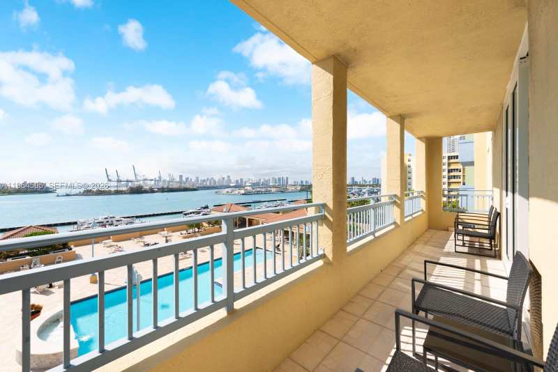 90 Alton Rd # 902, Miami Beach FL 33139