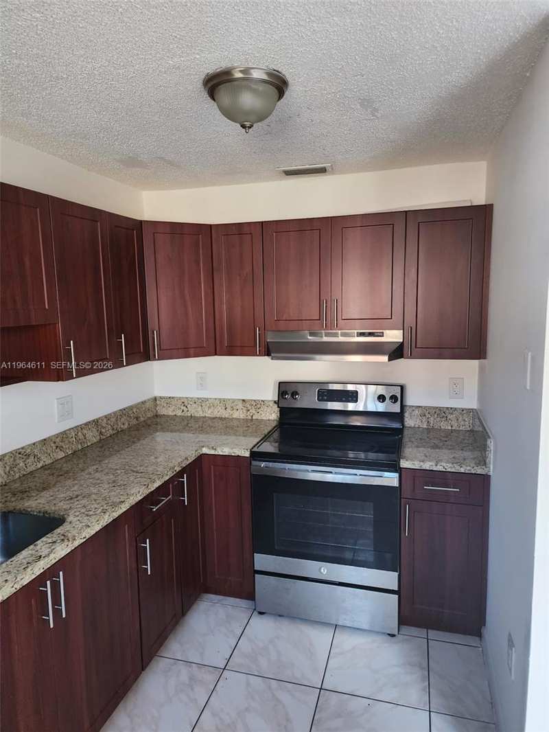 10805 SW 86th St # 5, Miami FL 33173