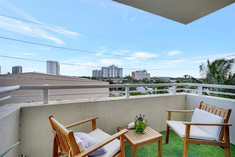18800 NE 29th Ave # 517, Aventura FL 33180