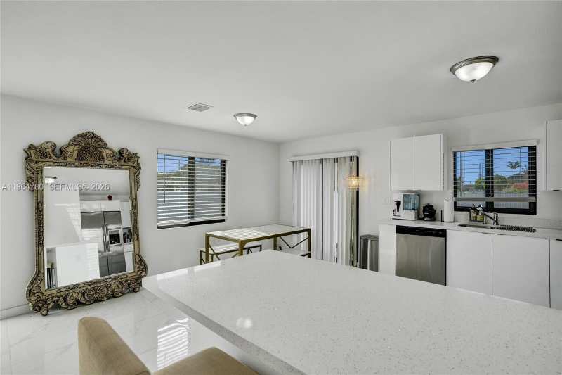 1712 NW 76th Ter # 1712, Miami FL 33147