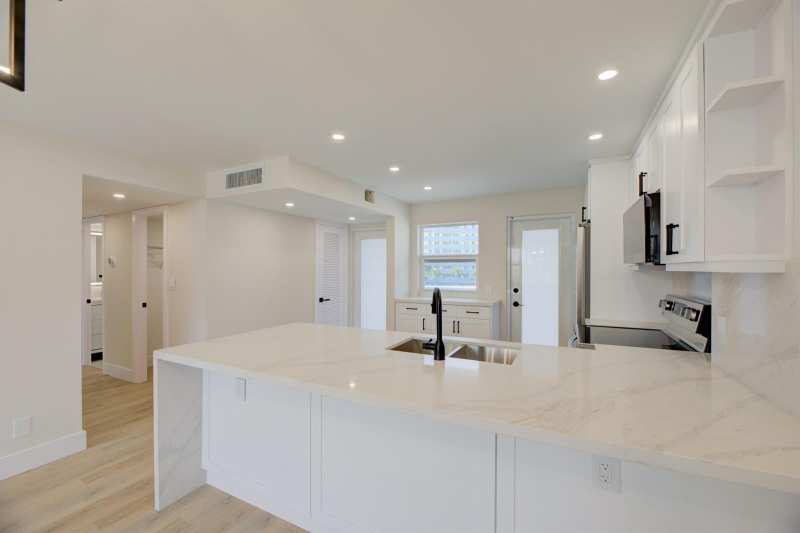 201 N Ocean Boulevard # 207, Pompano Beach FL 33062