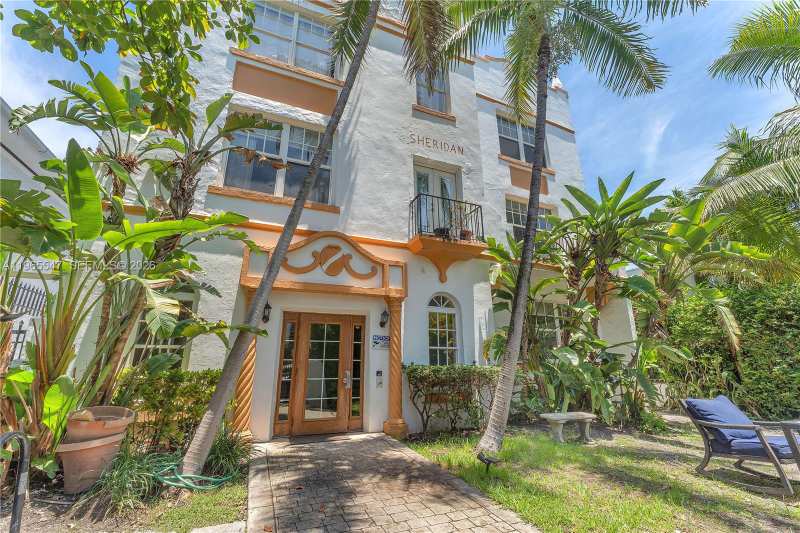 737 Jefferson Ave # 305, Miami Beach FL 33139