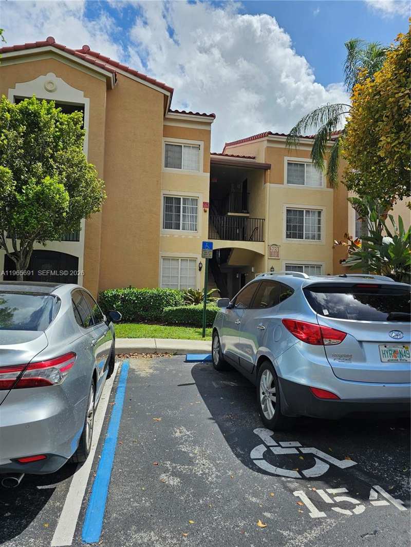 2051 Renaissance Blvd # 104, Miramar FL 33025