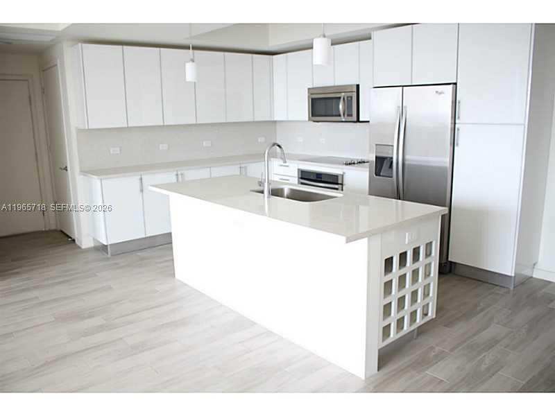 999 SW 1st Ave # 2106, Miami FL 33130