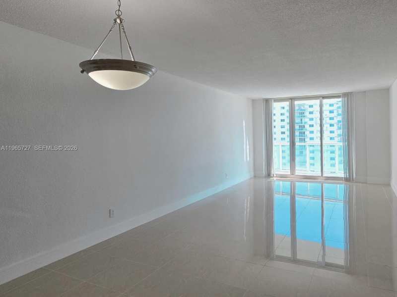19380 Collins Ave # 1002, Sunny Isles Beach FL 33160