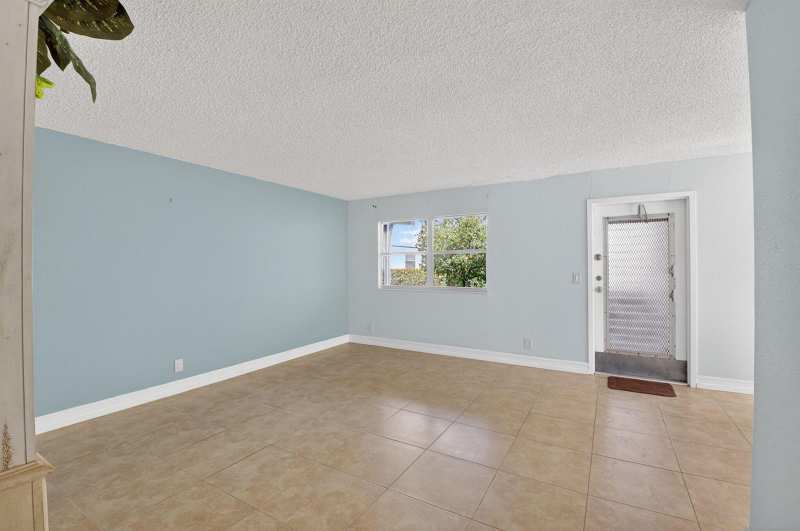 152 Tuscany # C, Delray Beach FL 33446