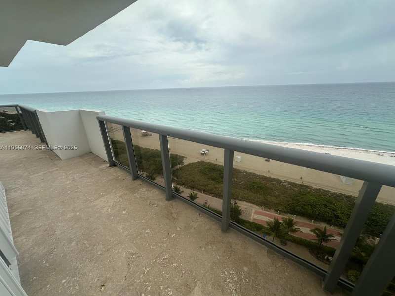 6039 Collins Ave # 1625, Miami Beach FL 33140
