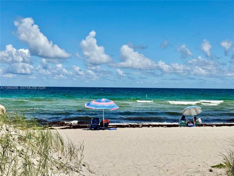 9225 Collins Ave # 609, Surfside FL 33154