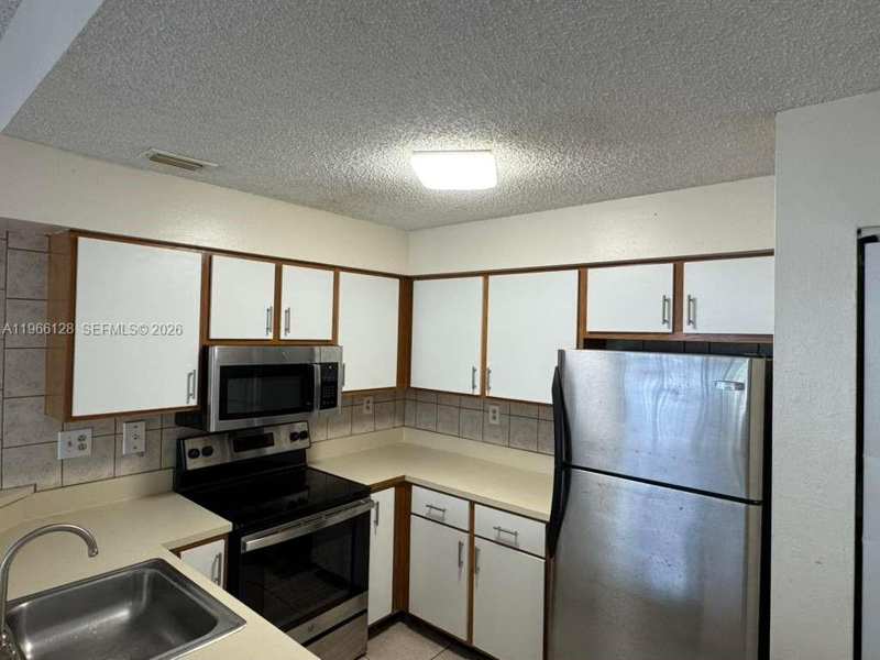 MARINA OAKS CONDO