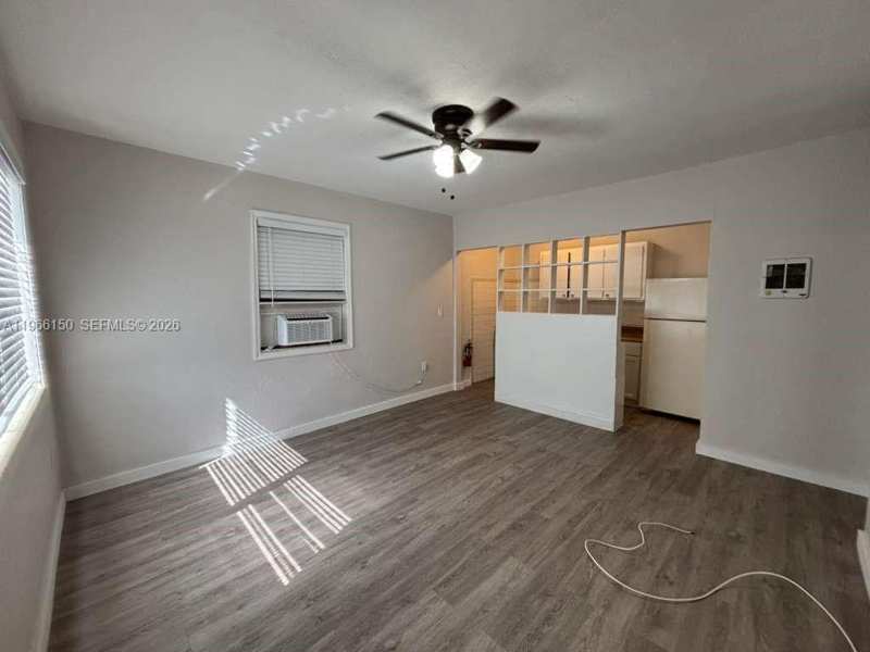 301 Sharar Ave # 4, Opa-Locka FL 33054