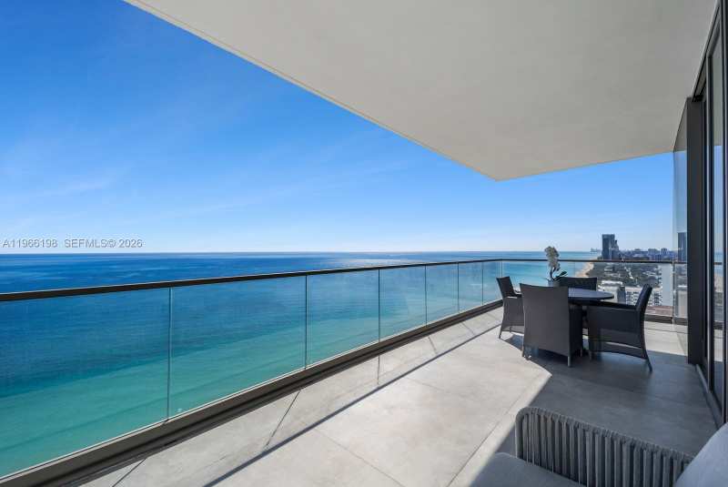 2000 S Ocean Dr # 25B, Hallandale Beach FL 33009