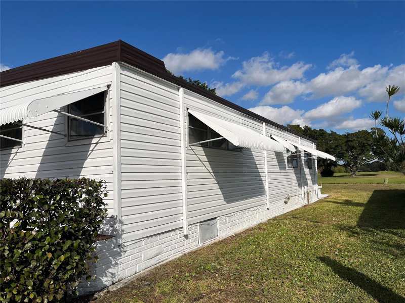 2196 SW 83rd Avenue, Davie FL 33324