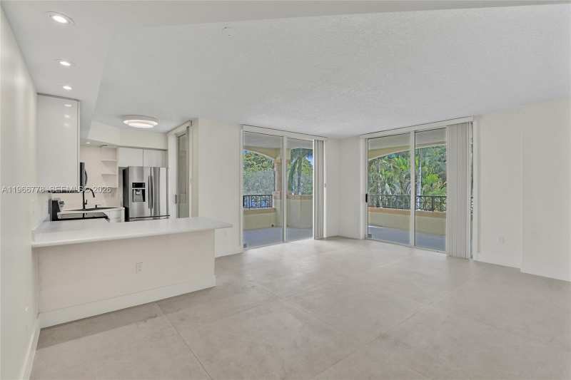1834 Brickell Ave # 31, Miami FL 33129