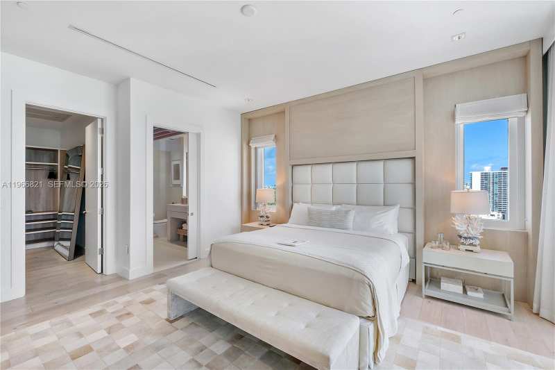 102 24th St # 1612, Miami Beach FL 33139