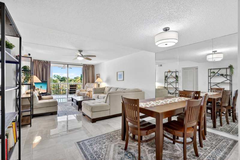 890 N Federal Highway # 403, Lantana FL 33462