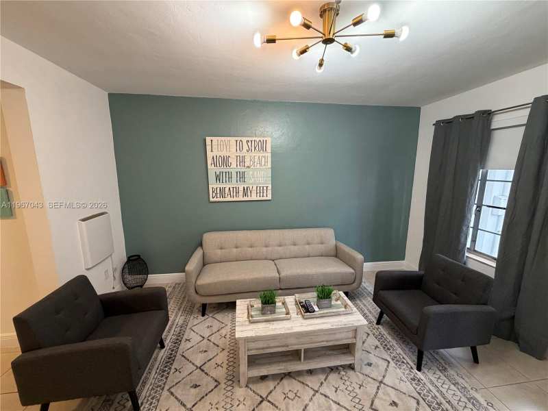 301 86th St # 1, Miami Beach FL 33141