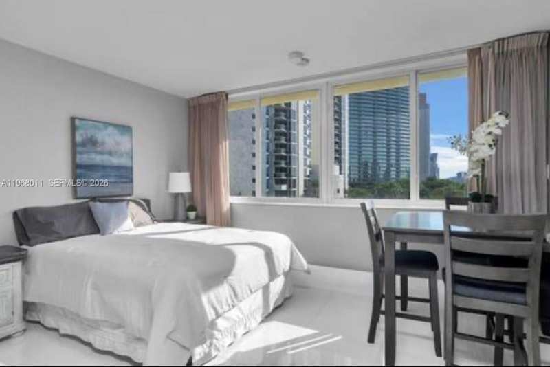 19201 Collins Ave # 440, Sunny Isles Beach FL 33160