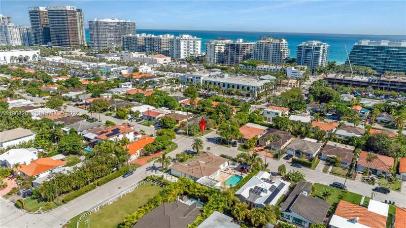 500 94th St, Surfside FL 33154