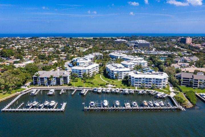 834 Bay Colony Drive S, Juno Beach FL 33408
