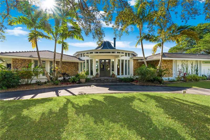 13300 SW 69th Ave, Pinecrest FL 33156