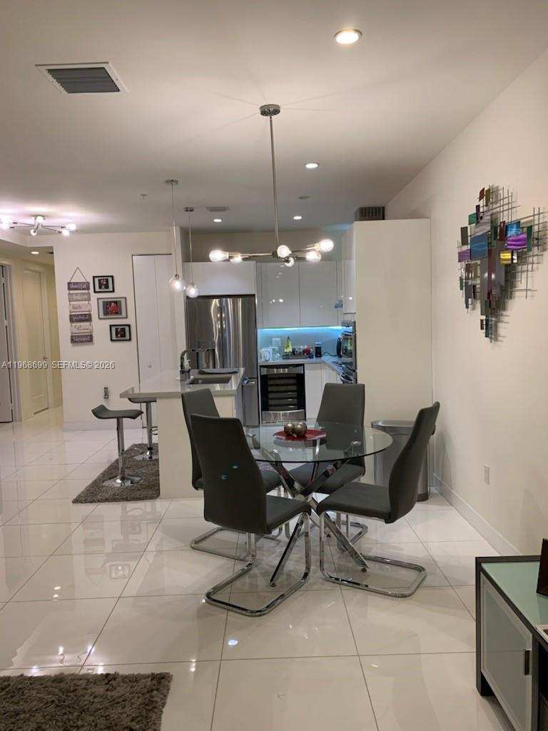 LANDMARK AT DORAL CONDO N