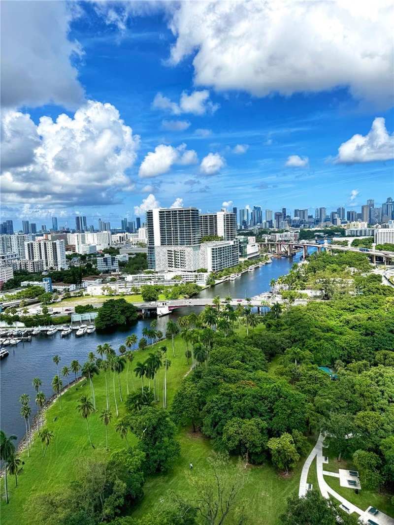 1861 NW S River Dr # 2609, Miami FL 33125