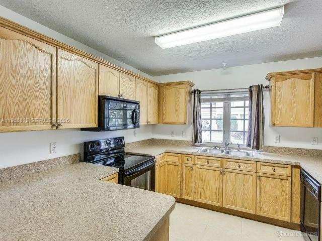 3836 Dove Landing Rd, West Palm Beach FL 33403