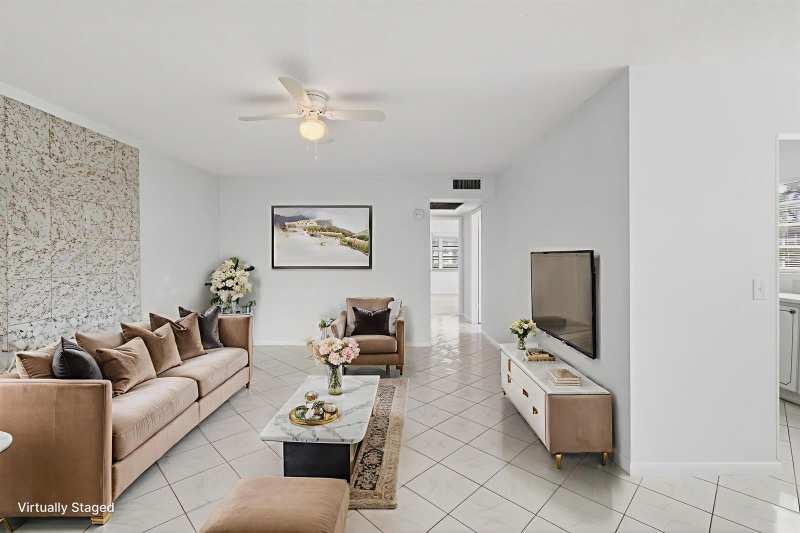 360 Fanshaw I, Boca Raton FL 33434