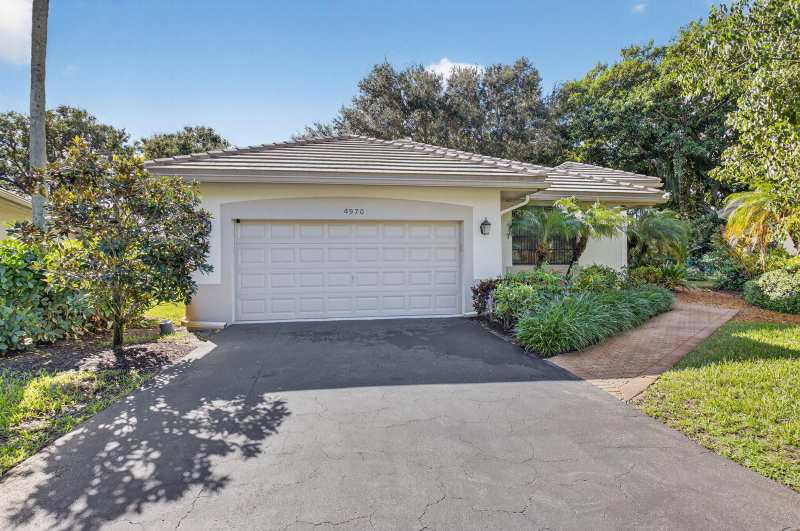 4970 Pine Tree Drive # 4970, Boynton Beach FL 33436