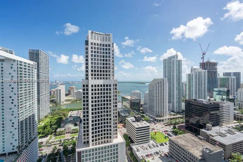 68 SE 6th St # 2807, Miami FL 33131