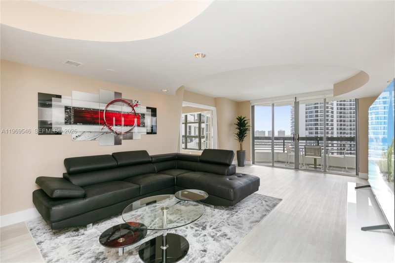 3500 Mystic Pointe Dr # 2603, Aventura FL 33180