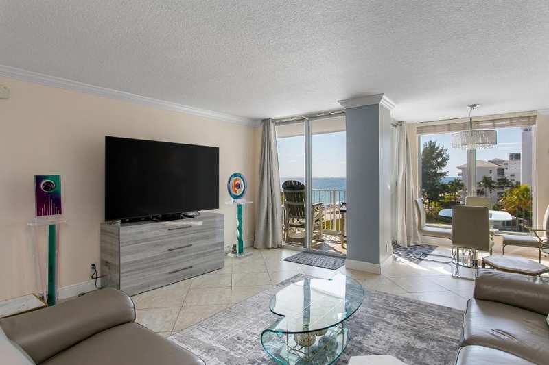 1010 S Ocean Boulevard # 602, Pompano Beach FL 33062