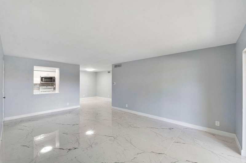 9960 Pineapple Tree Drive # 107, Boynton Beach FL 33436