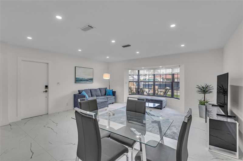 616 3rd Key Drive, Fort Lauderdale FL 33304