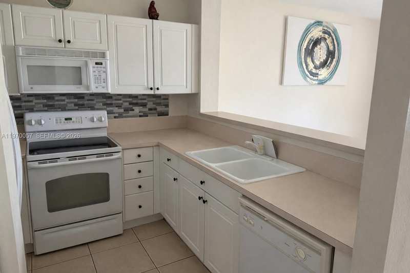 1485 NE 33rd Rd # 207, Homestead FL 33033