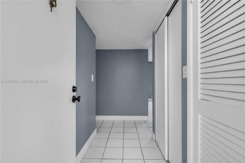 455 S Pine Island Rd # 303C, Plantation FL 33324