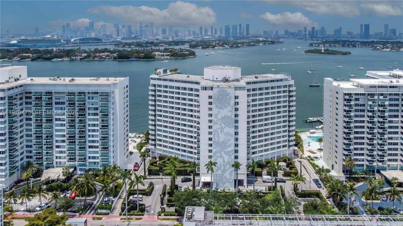 1100 West Ave # 322, Miami Beach FL 33139