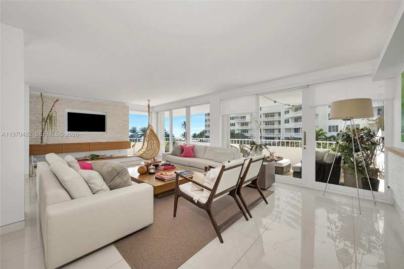 199 Ocean Lane Dr # 401, Key Biscayne FL 33149